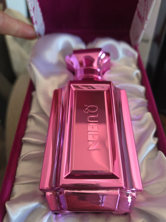 QUEEN BY AINASH Extrait de Parfum 75 MLS