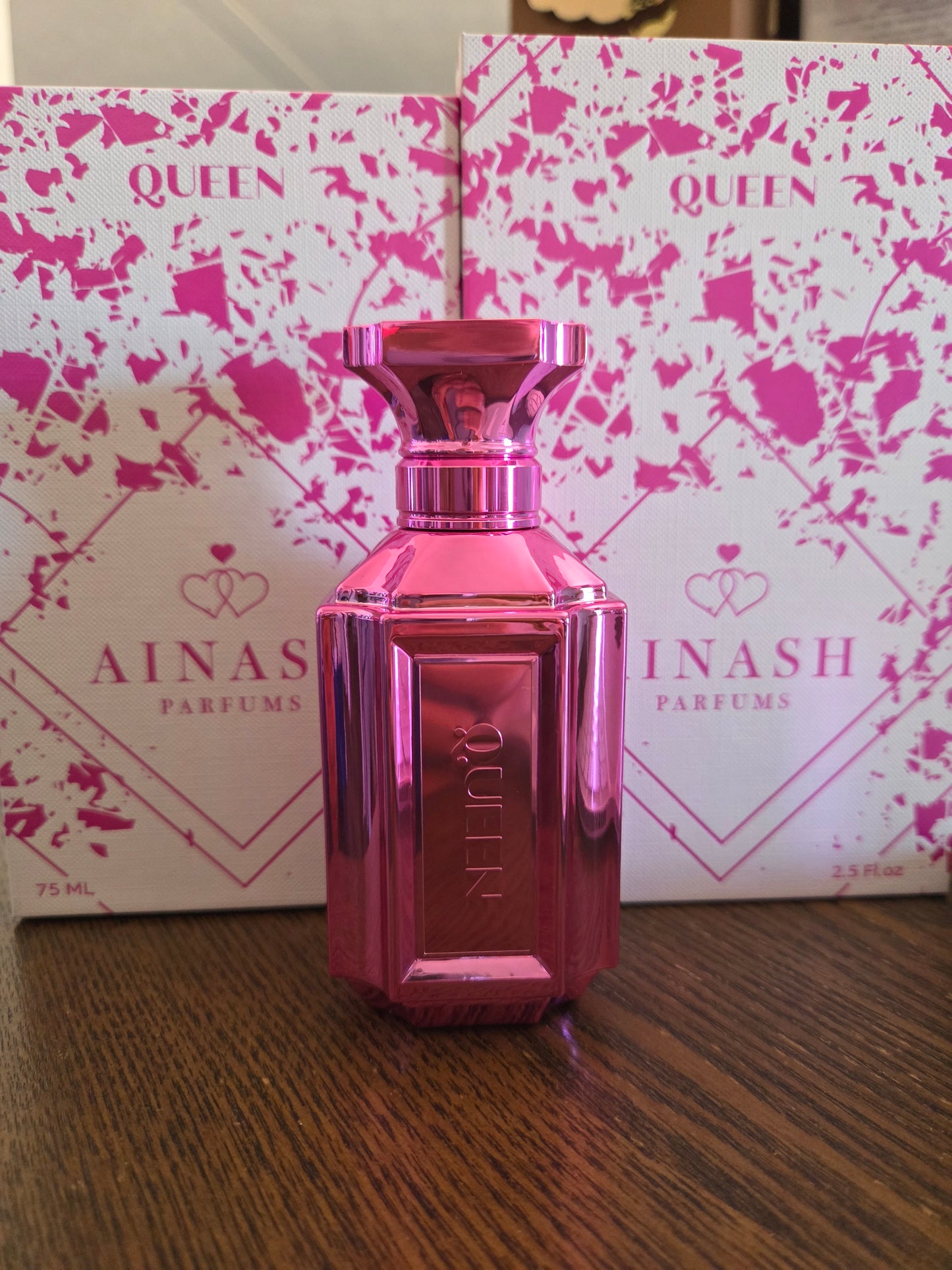 QUEEN BY AINASH Extrait de Parfum 75 MLS