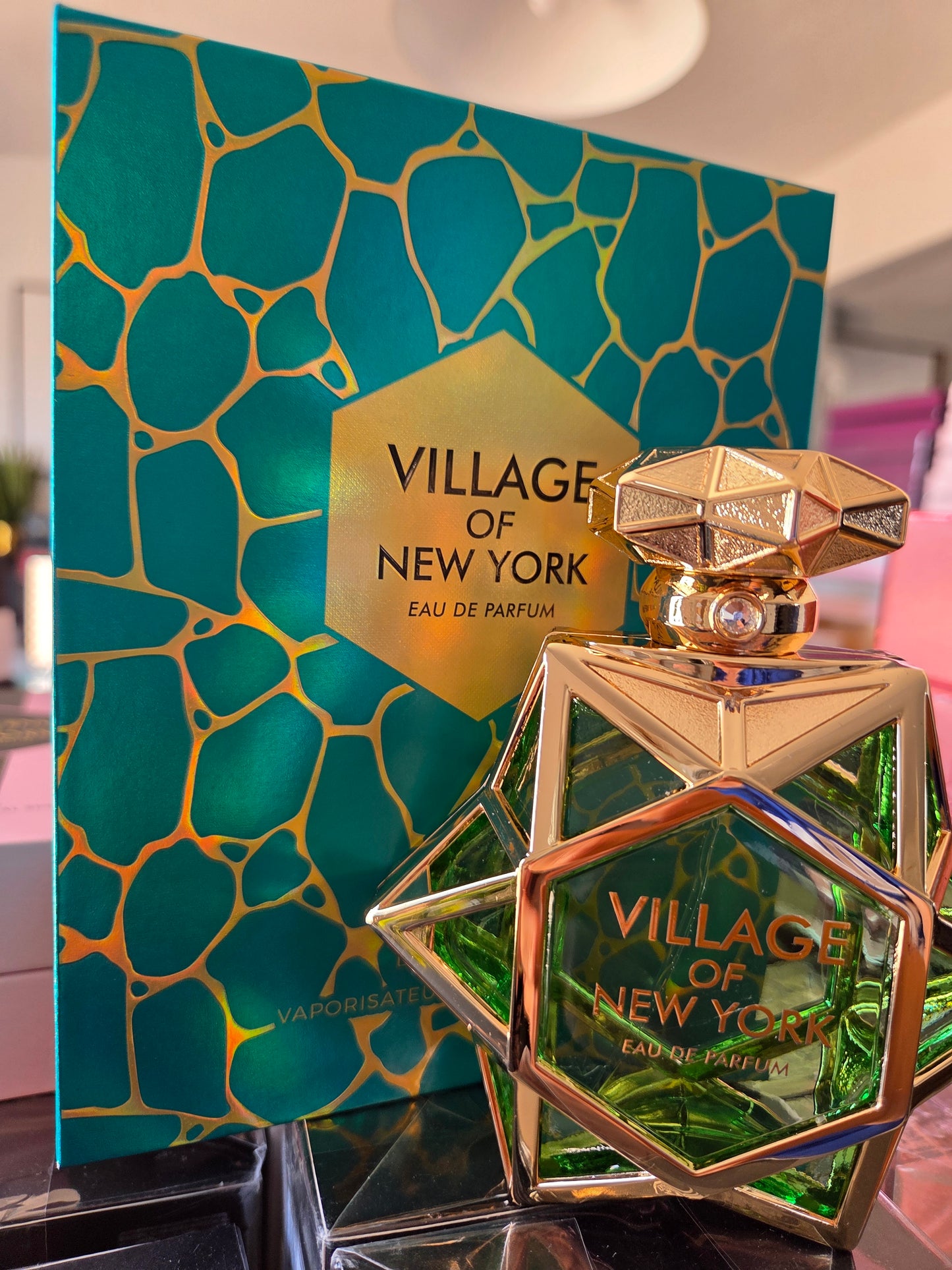 VILLAGE OF NEW YORK BY LE CHAMEAU 85MLS.
